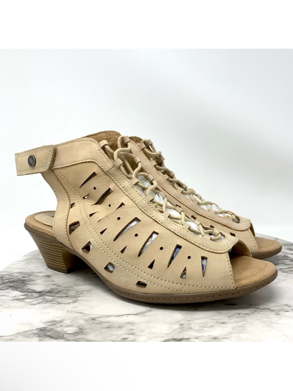 Earth Kristen Lace Up Tan Leather Comfort Sandals 11 Bohemian Edgy Artsy Rustic